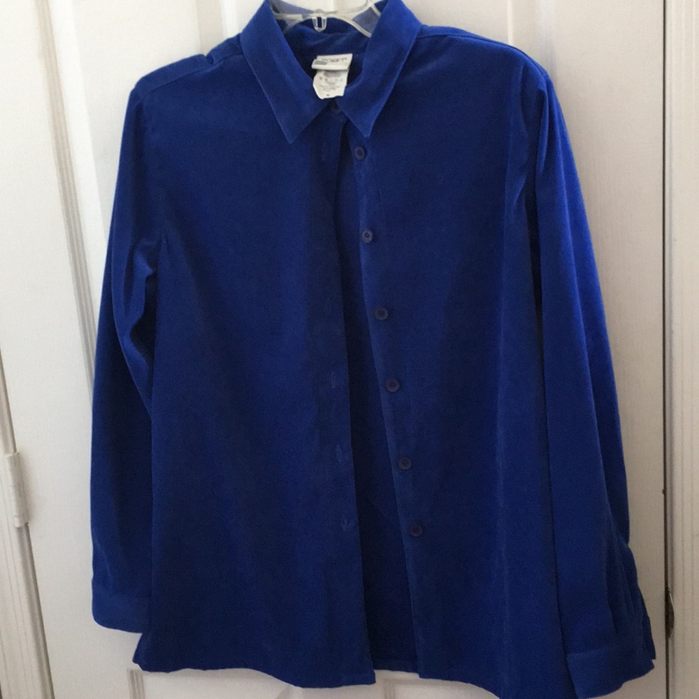 FINAL MARKDOWN Koret ultra suede blouse medium
